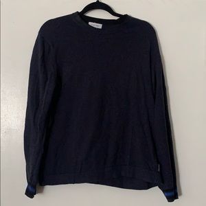 NAVY CALVIN KLEIN SWEATER